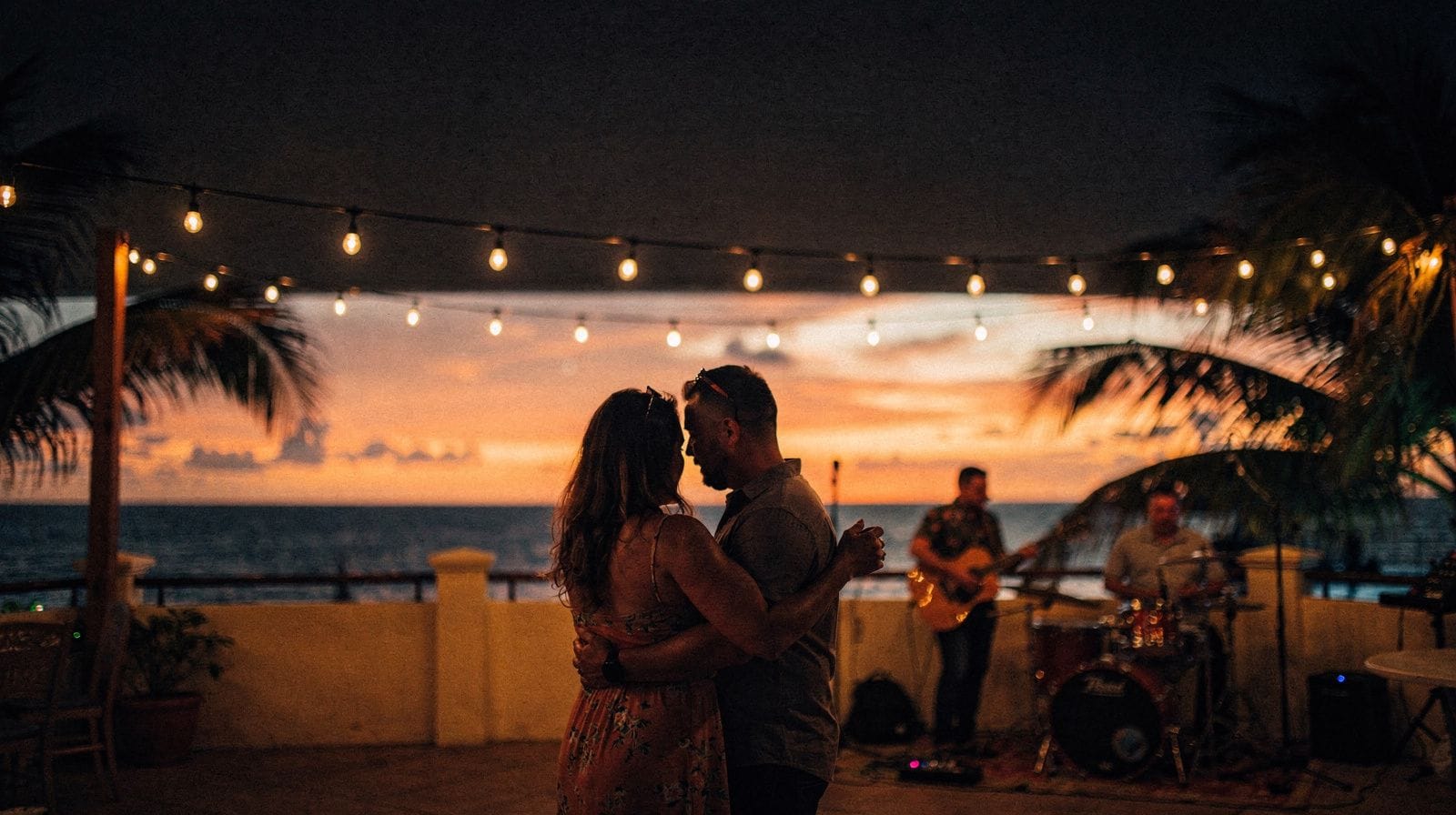 Vita notturna e spettacoli a Punta Cana: bar, discoteche e dinner show